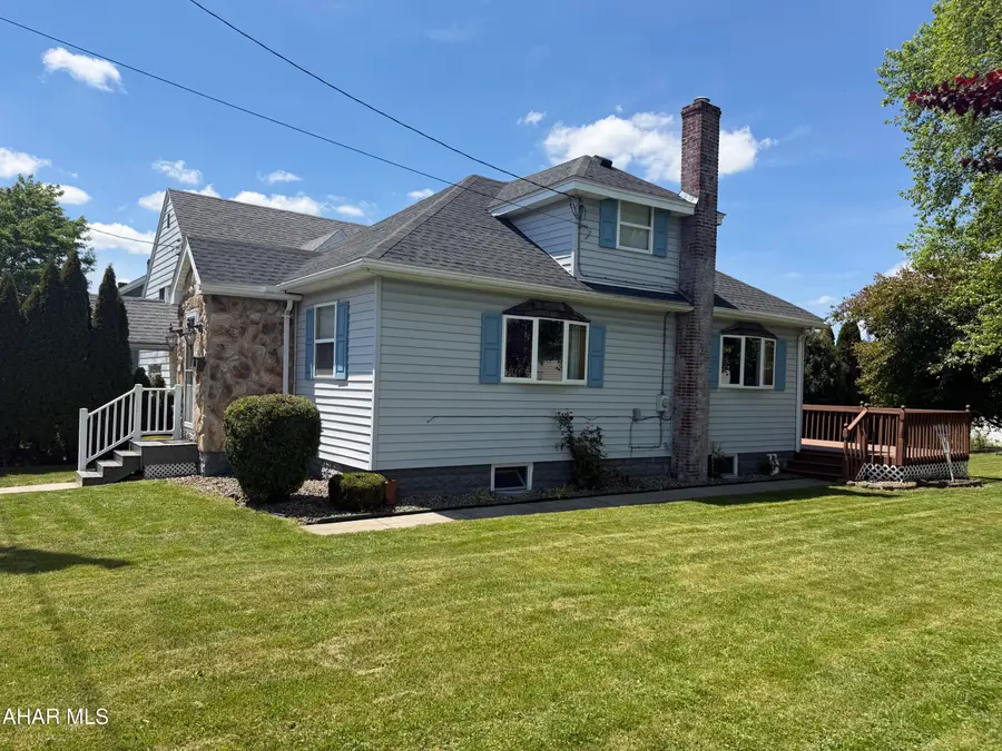 1306 Jefferson Avenue, Portage, PA 15946 - #3
