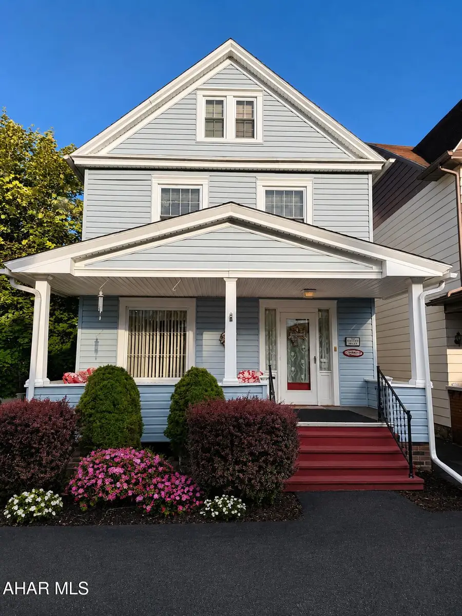 2607 W Chestnut Avenue, Altoona, PA 16601 - #2