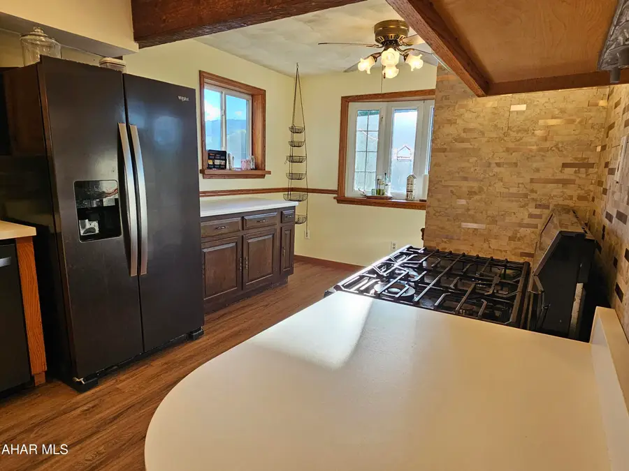214 23rd Avenue, Altoona, PA 16601 - #3