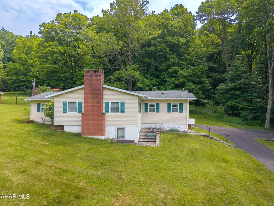 6508 Cumberland Highway, Meyersdale, PA 15552 - #2