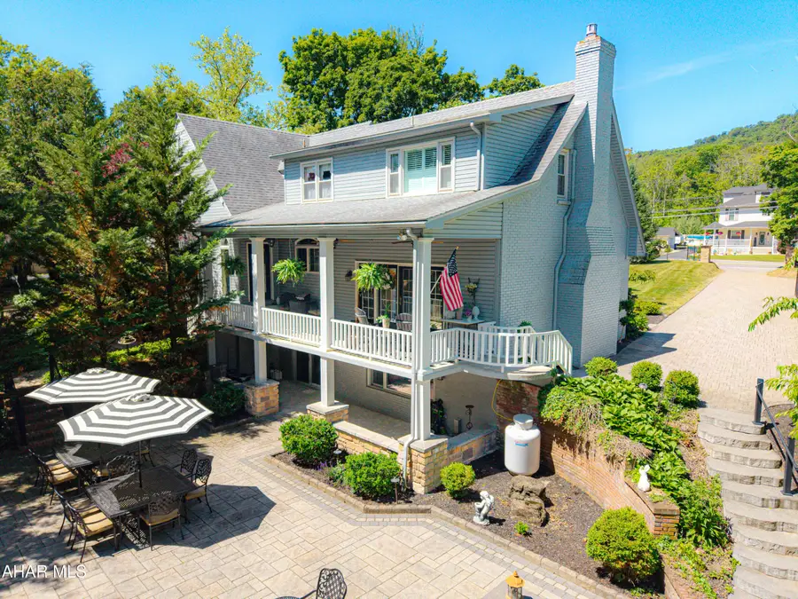 7659 Lincoln Highway, Bedford, PA 15522 - #2