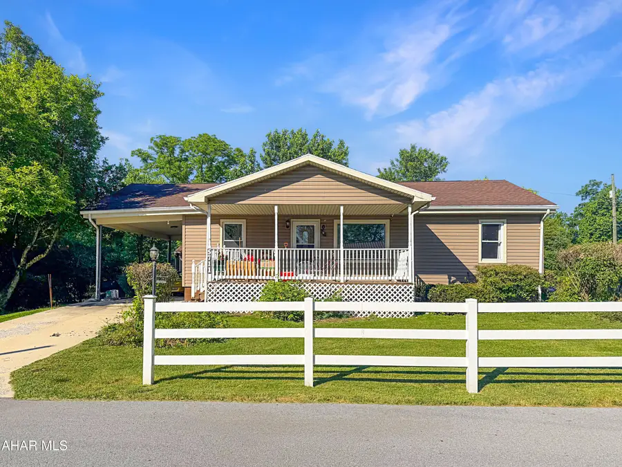 5711 Maryland Avenue, Altoona, PA 16602 - #3