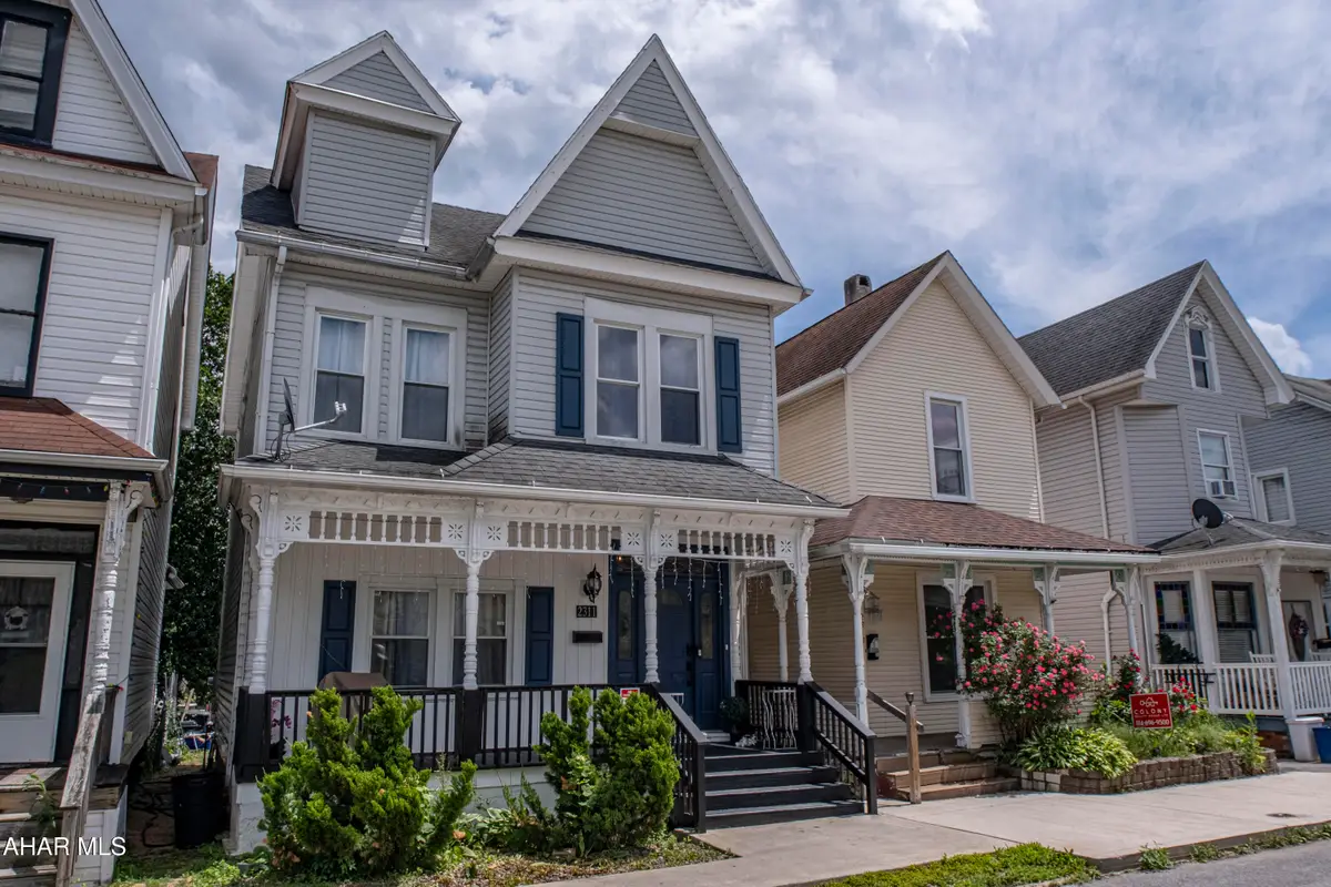 2311 W Chestnut Avenue, Altoona, PA 16601 - #1