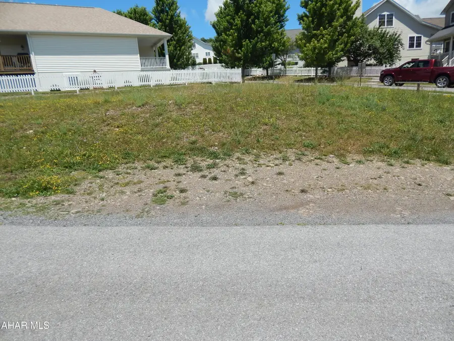 503 Golden Lane, Hollidaysburg, PA 16648 - #3