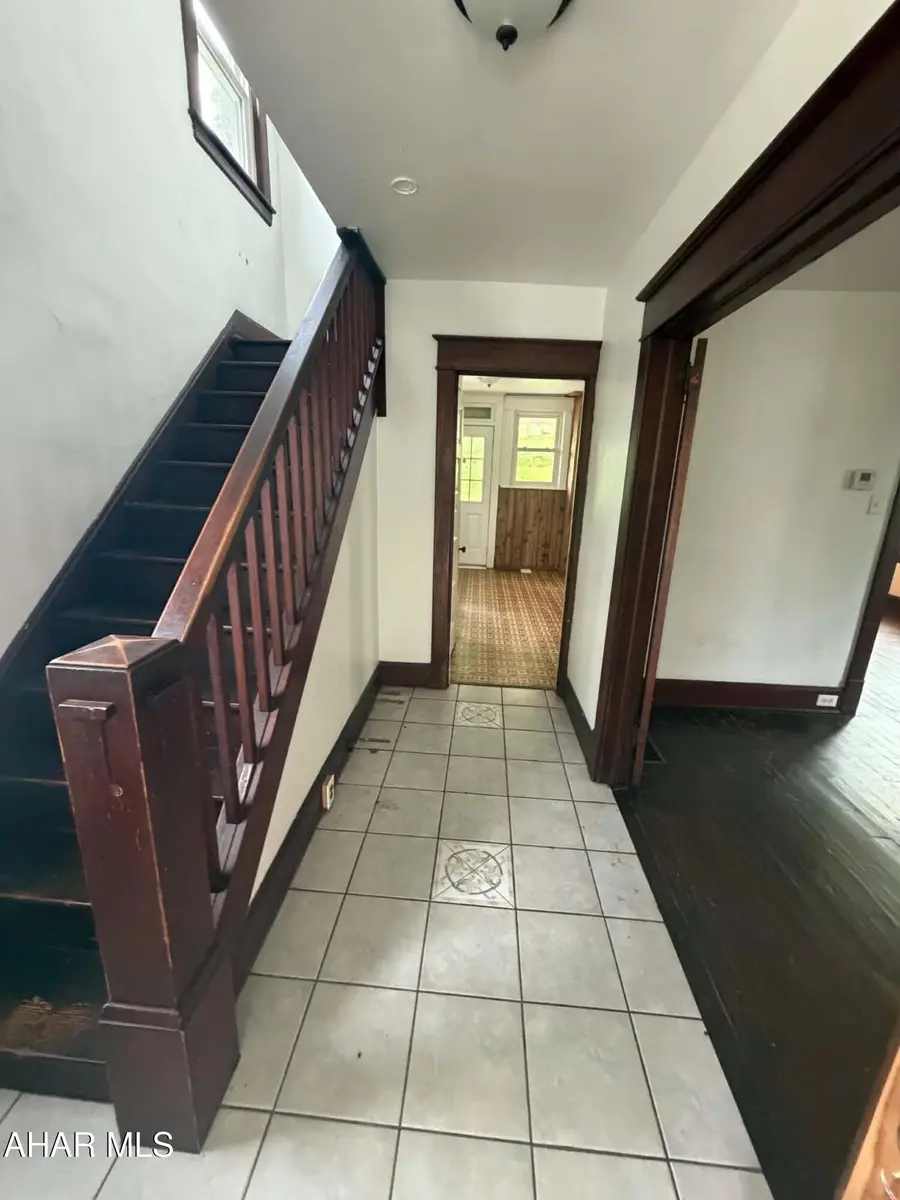 724 Russell Avenue, Johnstown, PA 15902 - #2