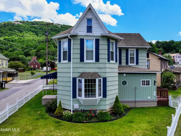 438 Grant Street, Mapleton, PA 17052