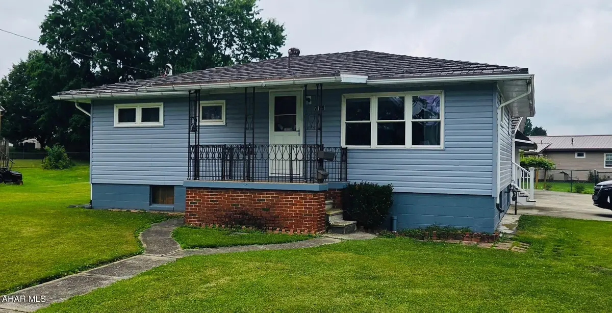 218 Pennsylvania Avenue, Cresson, PA 16630 - #1