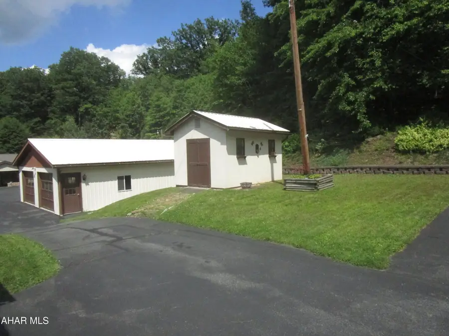 188 Old Route 26, Everett, PA 15537 - #3