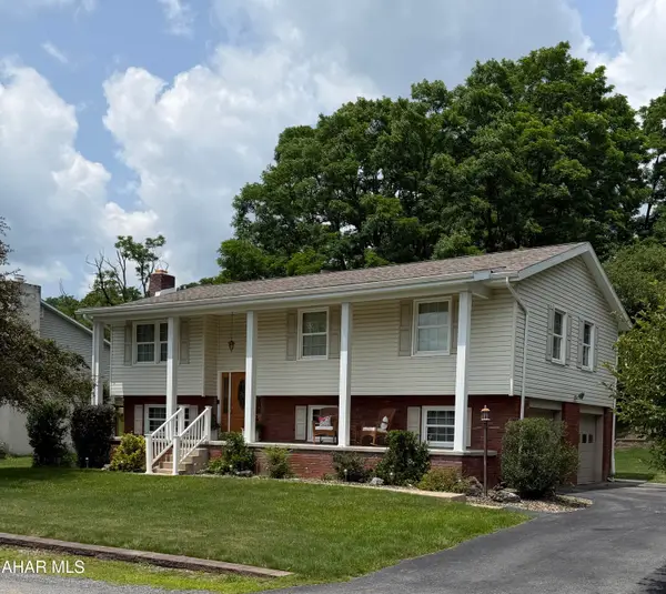 700 Claybrook Drive, Altoona, PA 16602
