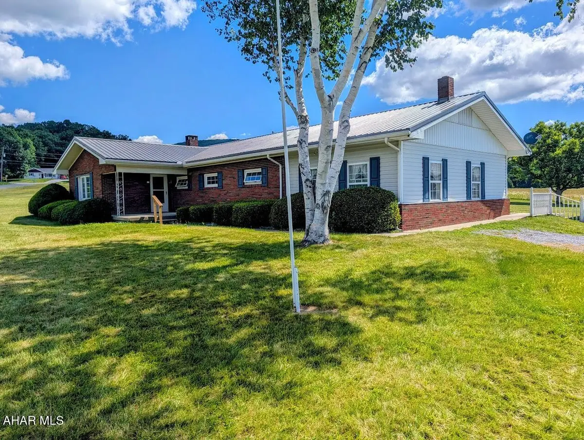 200 Jacks Corner Road, Hopewell, PA 16650 - #1