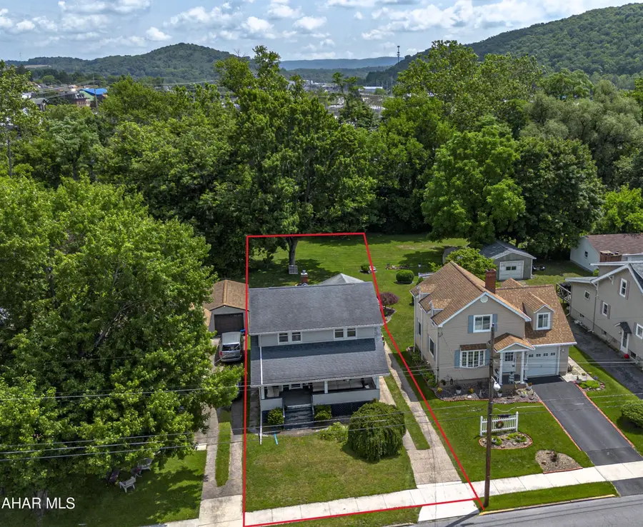 220 Bedford Street, Hollidaysburg, PA 16648 - #3