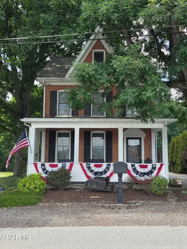 1065 Burns Avenue, Altoona, PA 16601