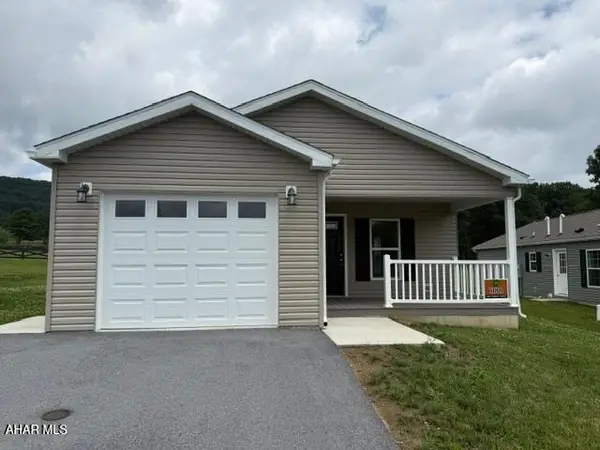 1188 Oak Terrace Drive, Martinsburg, PA 16662