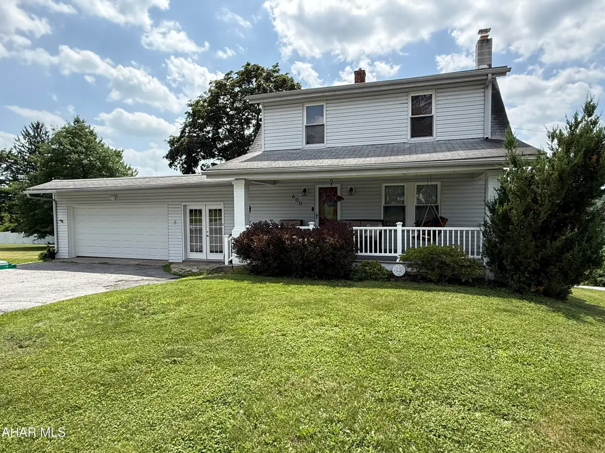 600 Baynton Avenue, Altoona, PA 16602 - #1