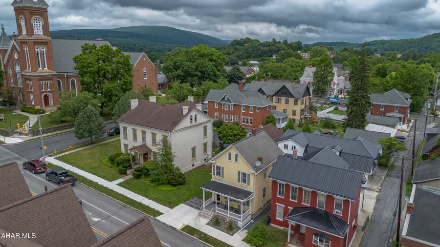 414 Penn Street, Hollidaysburg, PA 16648 - #3