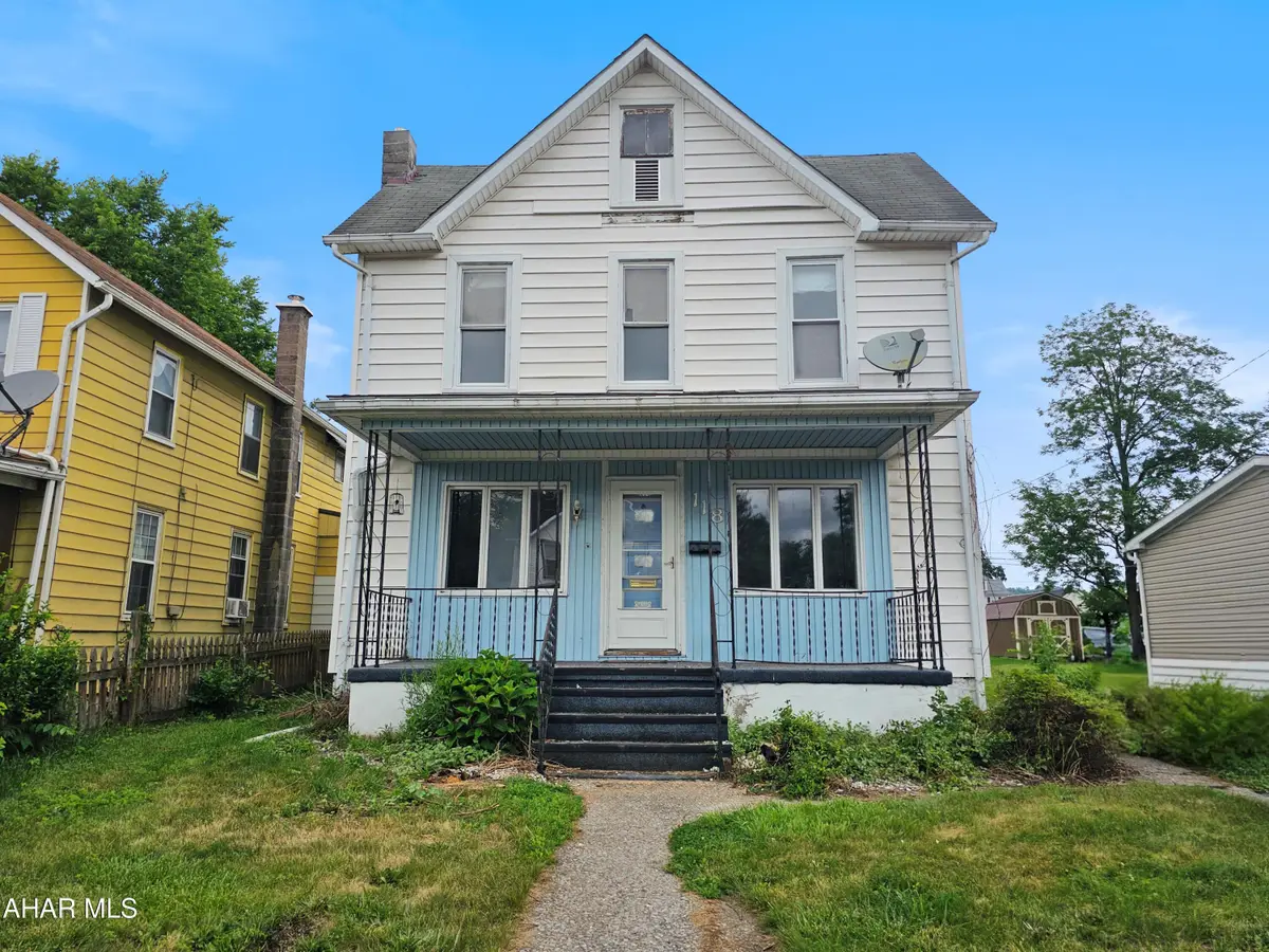 118 W Walnut Street, Mount Union, PA 17066 - #1