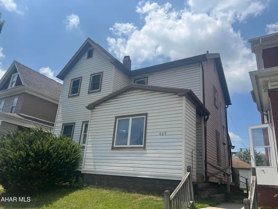 409 N 6th Avenue, Altoona, PA 16601 - #2