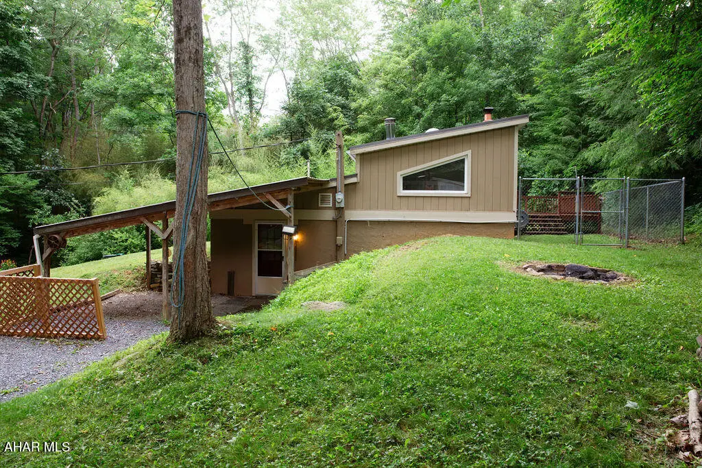3151 Helsel Lane, Williamsburg, PA 16693 - #1