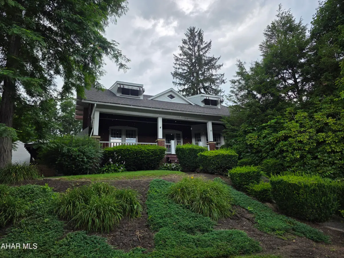 315 Washington Avenue, Tyrone, PA 16686 - #1