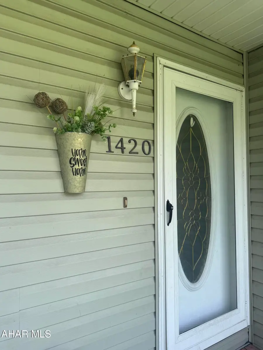 1420 N 7th Avenue, Altoona, PA 16601 - #3