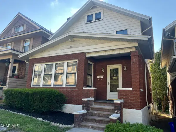 1222 20th Avenue, Altoona, PA 16601