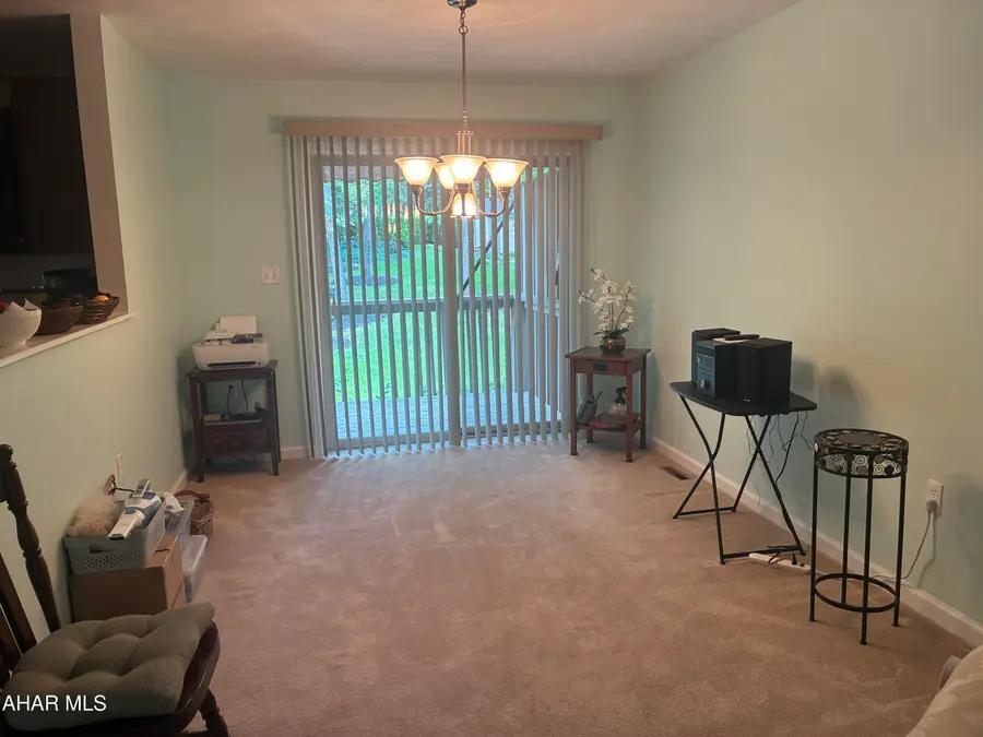 510 S Terrace Drive, Altoona, PA 16602 - #2