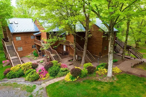 110 Moss Creek Drive, Portage, PA 15946