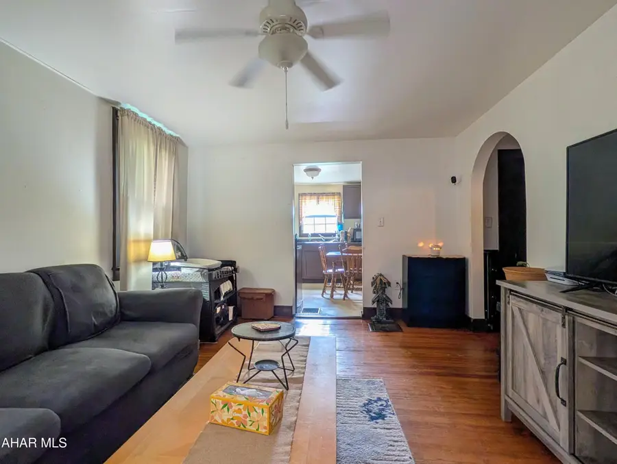 1103 Lower Main Street, Saxton, PA 16678 - #3