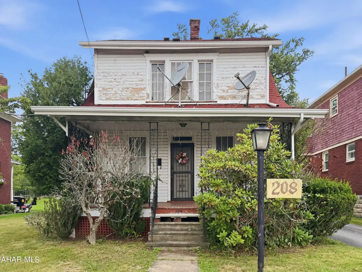 208 Blair Street, Johnstown, PA 15905 - #1