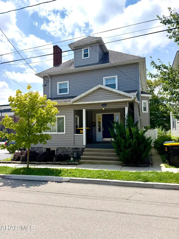 216 W Crawford Street, Ebensburg, PA 15931