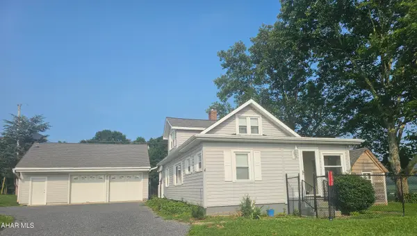 2252 Henrietta Road, Martinsburg, PA 16662