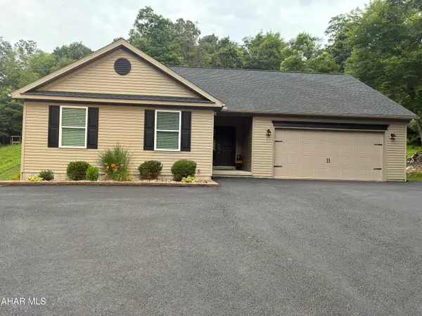 10175 Charger Hwy, Hollidaysburg, PA 16648