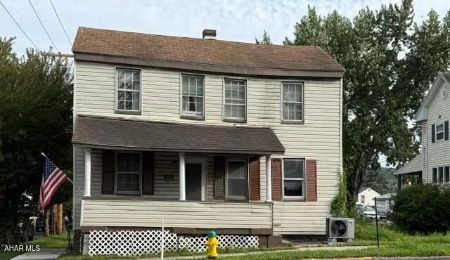 620 Blair Street, Hollidaysburg, PA 16648 - #1