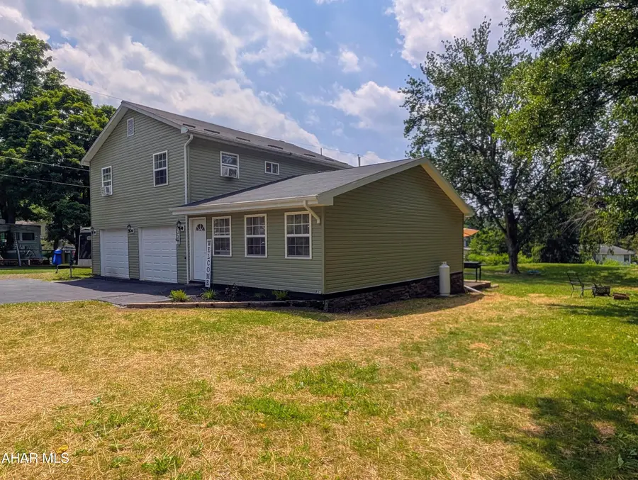 133 E Liberty Street, Bedford, PA 15522 - #3