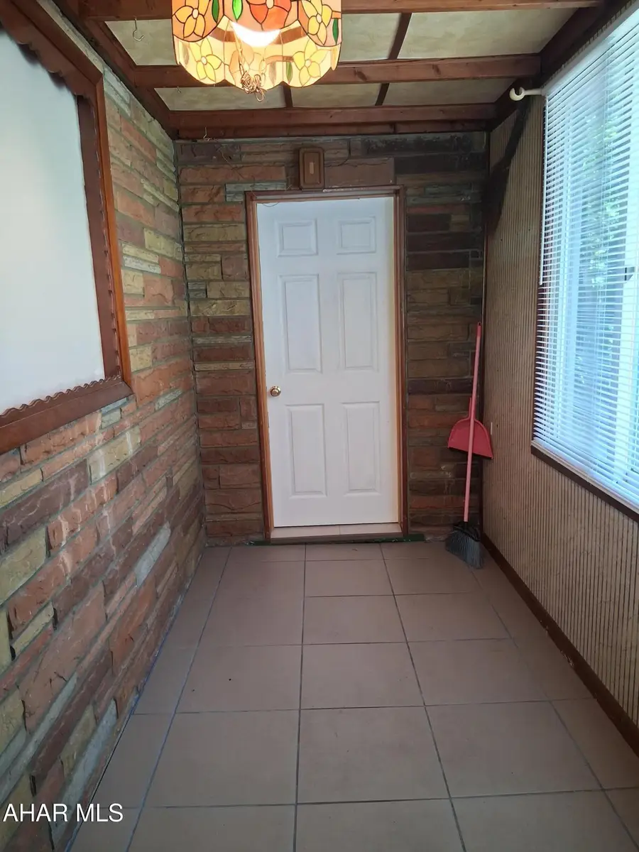 265 View Street, Johnstown, PA 15902 - #3