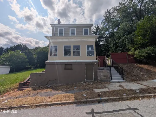 120 E Walnut Avenue, Altoona, PA 16601