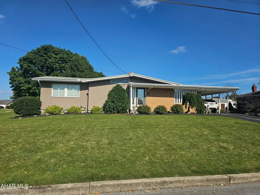521 Hershberger Street, Martinsburg, PA 16662 - #3