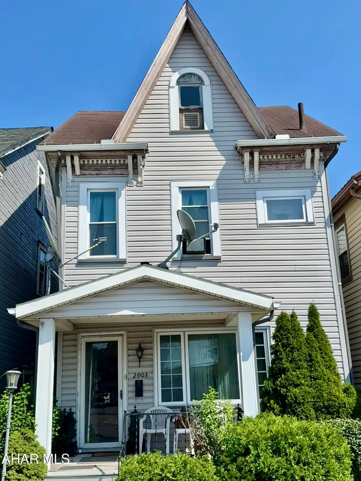 2903 W Chestnut Avenue, Altoona, PA 16601 - #1