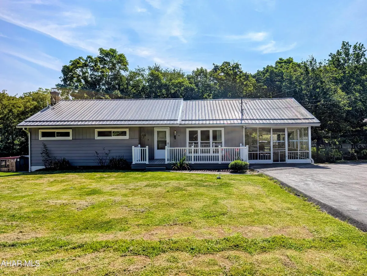212 Maple Drive, Everett, PA 15537 - #1