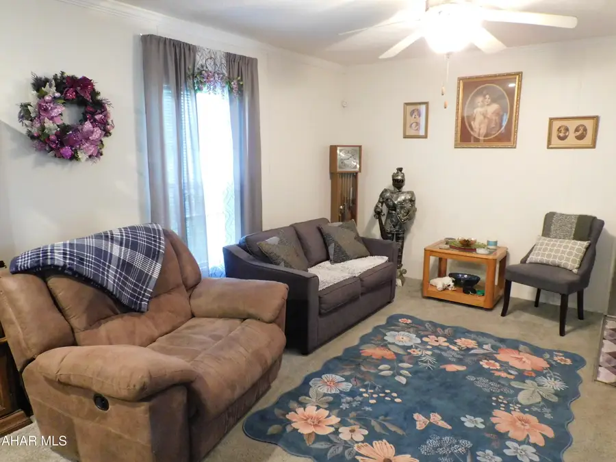 205 Michigan Drive, Altoona, PA 16602 - #2