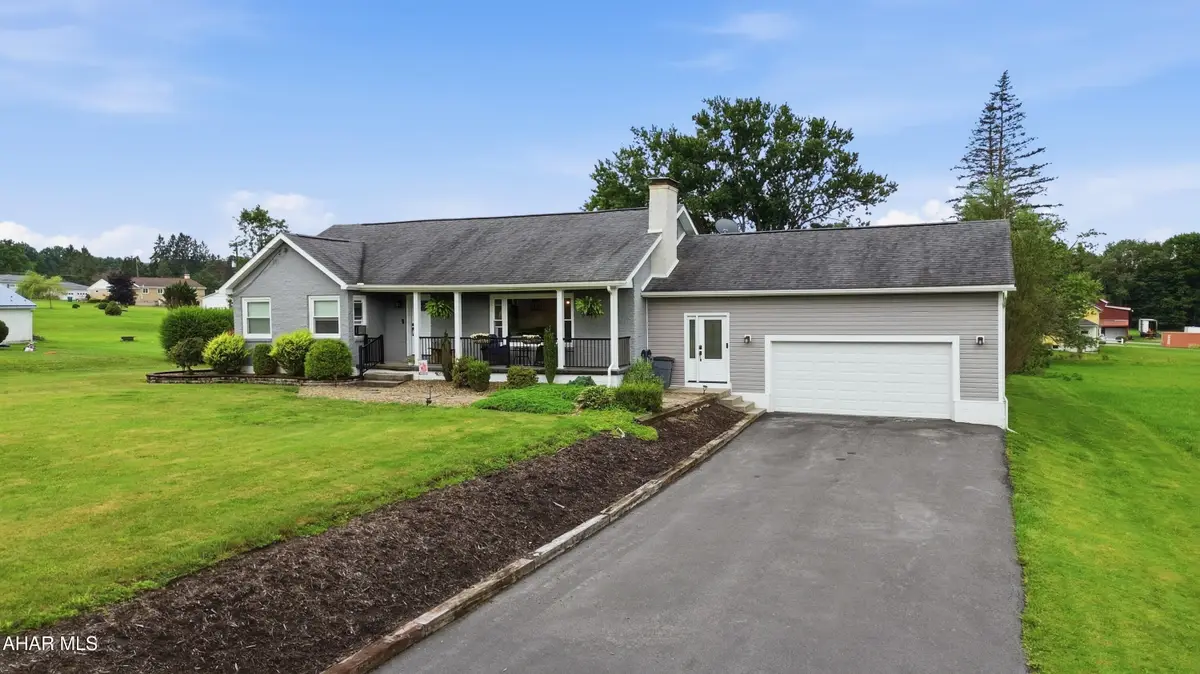 143 Rose Branch Street, Mineral Point, PA 15942 - #1