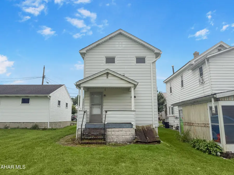 914 Sonman Avenue, Portage, PA 15946 - #3