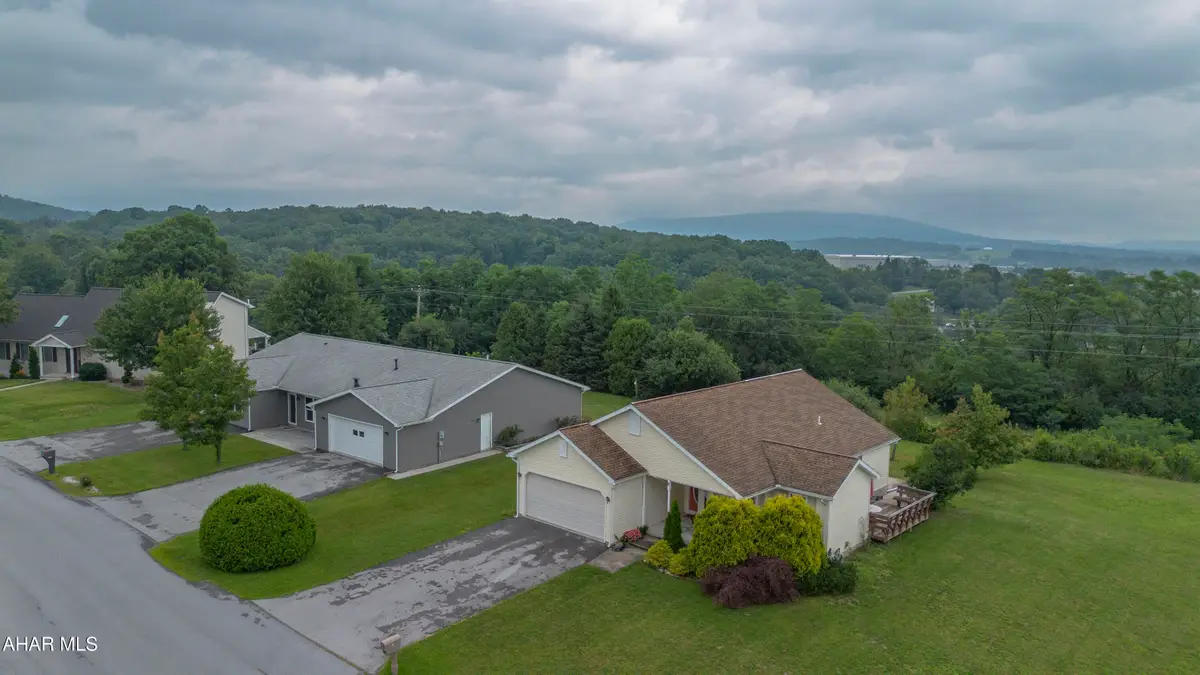 251 Elkview Drive, Duncansville, PA 16635 - #1