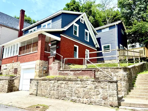 1802 10th Street, Altoona, PA 16602