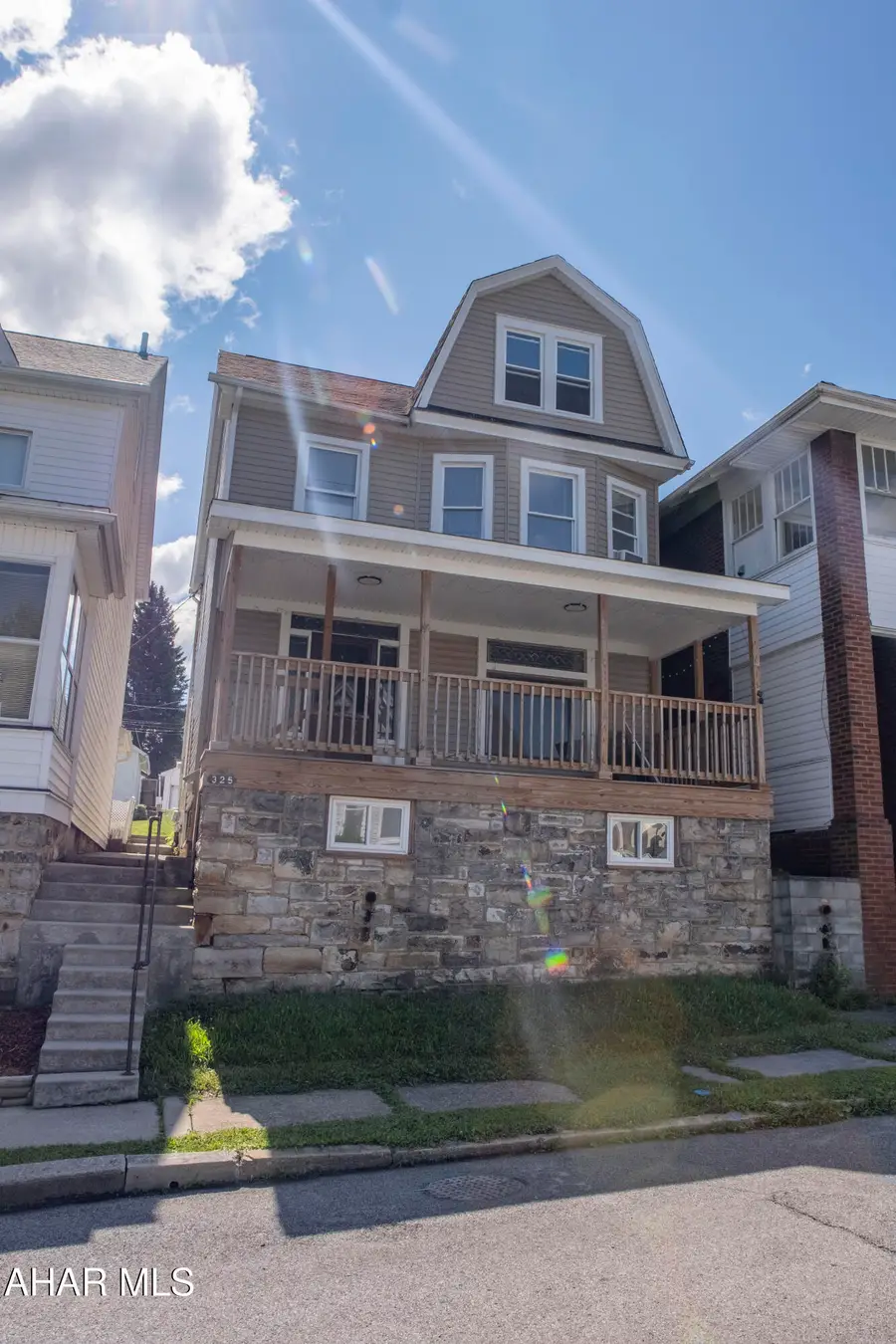 325 Bell Avenue, Altoona, PA 16602 - #3