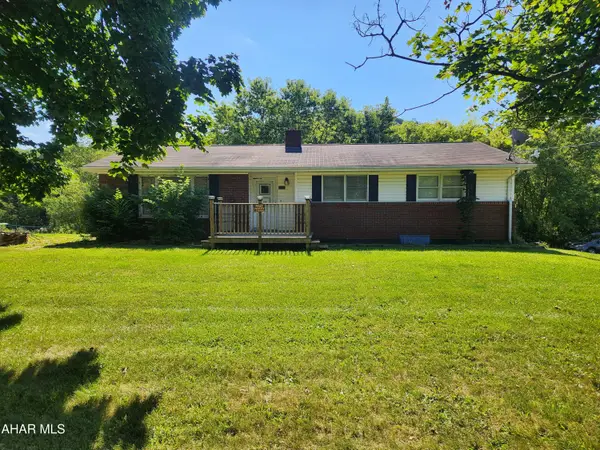 3290 Bedford Valley Road, Bedford, PA 15522