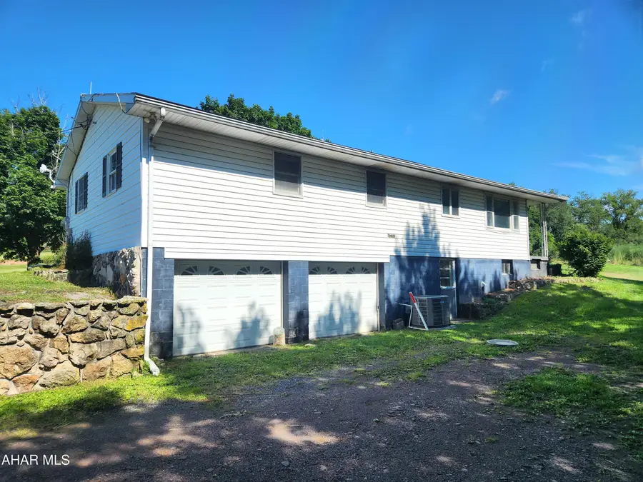 3290 Bedford Valley Road, Bedford, PA 15522 - #3