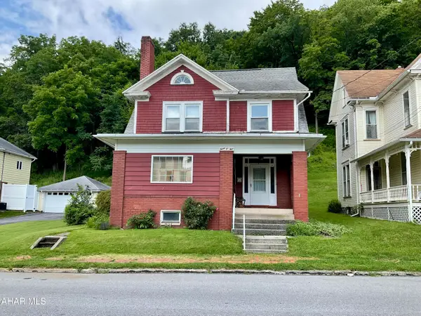 1209 Cameron Avenue, Tyrone, PA 16686