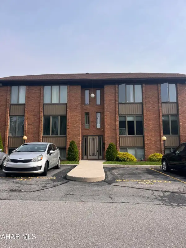 100 Beckman Drive #1a, Altoona, PA 16602