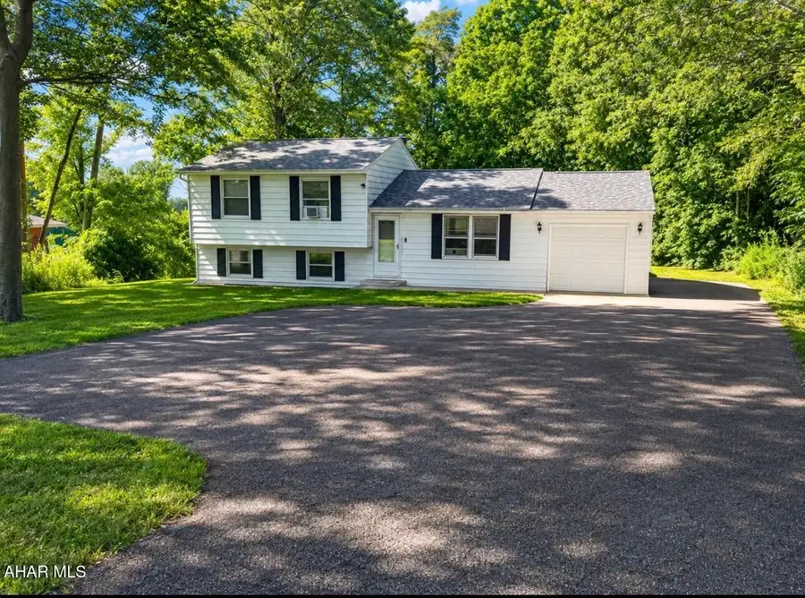 7252 Admiral Peary Highway, Loretto, PA 15940 - #3